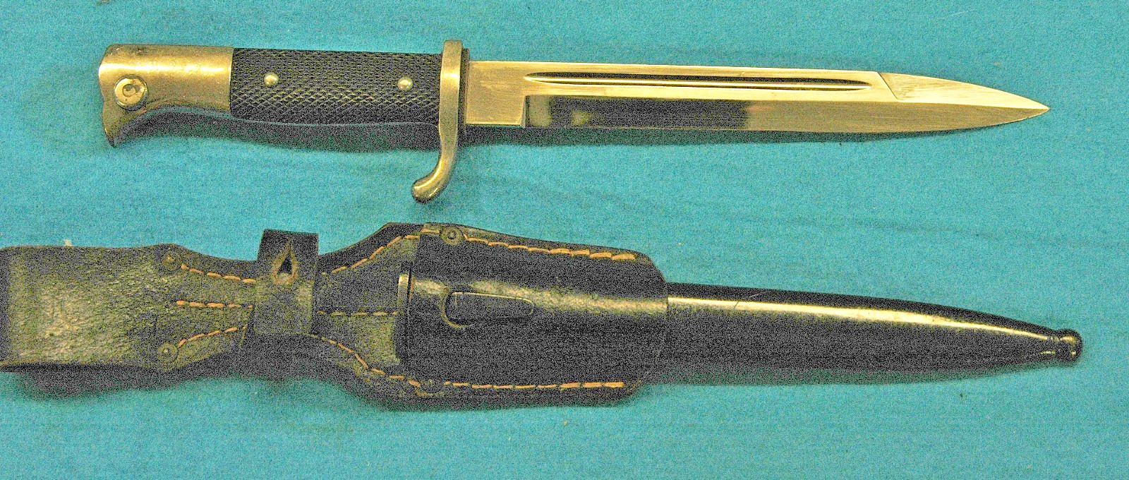 German WW2 Army Dress Carbine Bayonet M1940-Paul Seilheimer/ Solingen w/ Scab.