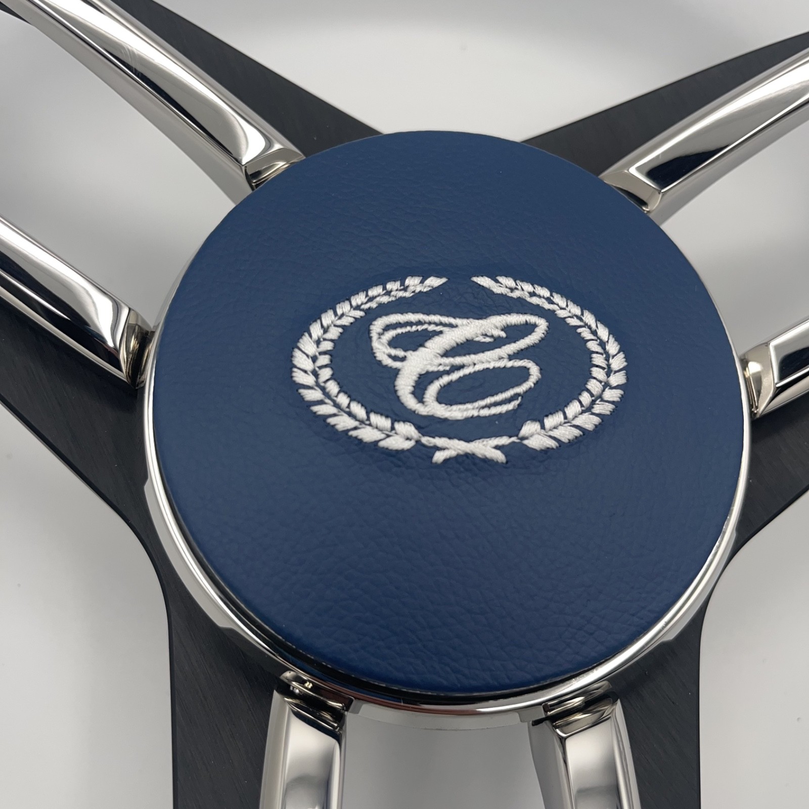 Cobalt Boat Steering Wheel Stainless Steel Spoke Leather Rim | Cobalt Boats Logo