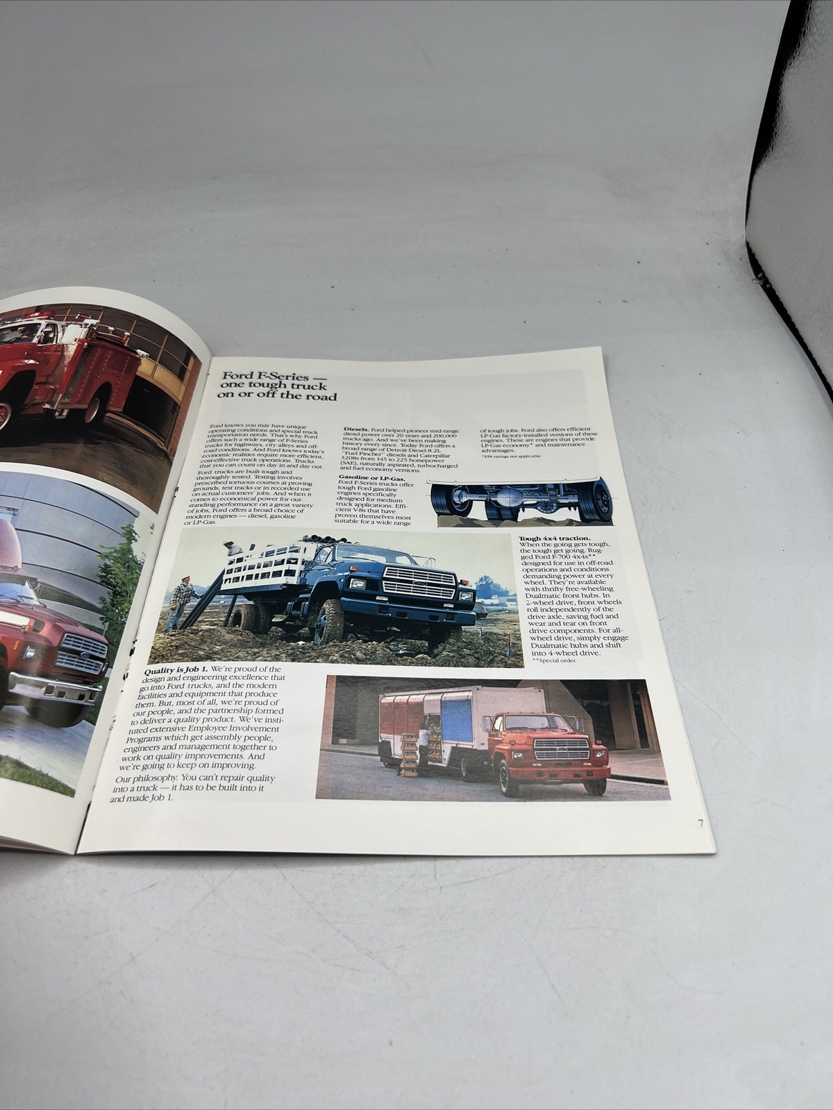 1984 FORD F SERIES SALES BROCHURE CATALOG