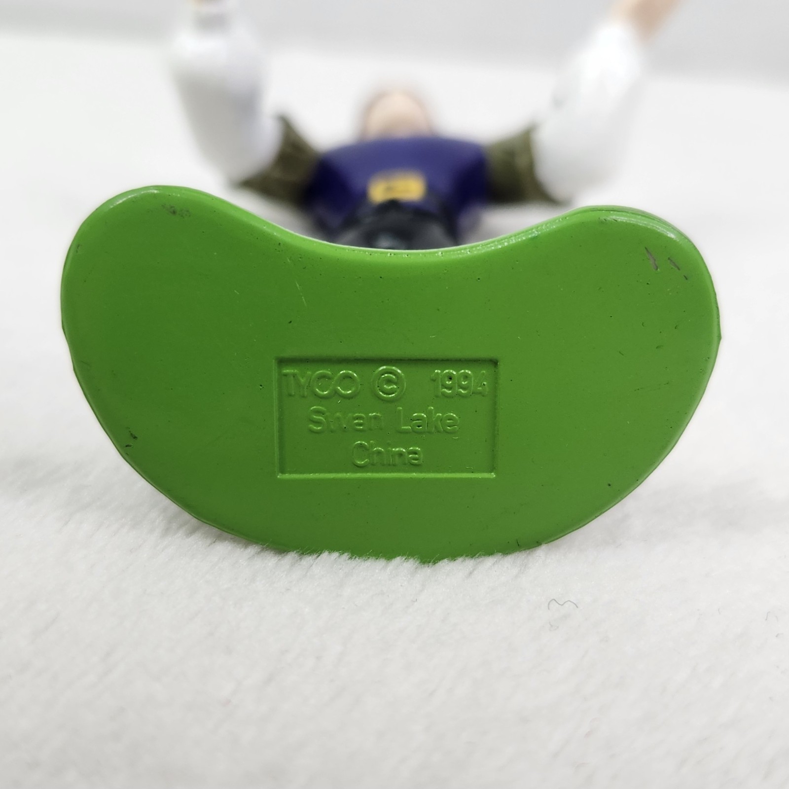 The Swan Princess Figures PVC Toy Figures Tyco 1994 Princess Odette Prince Derek