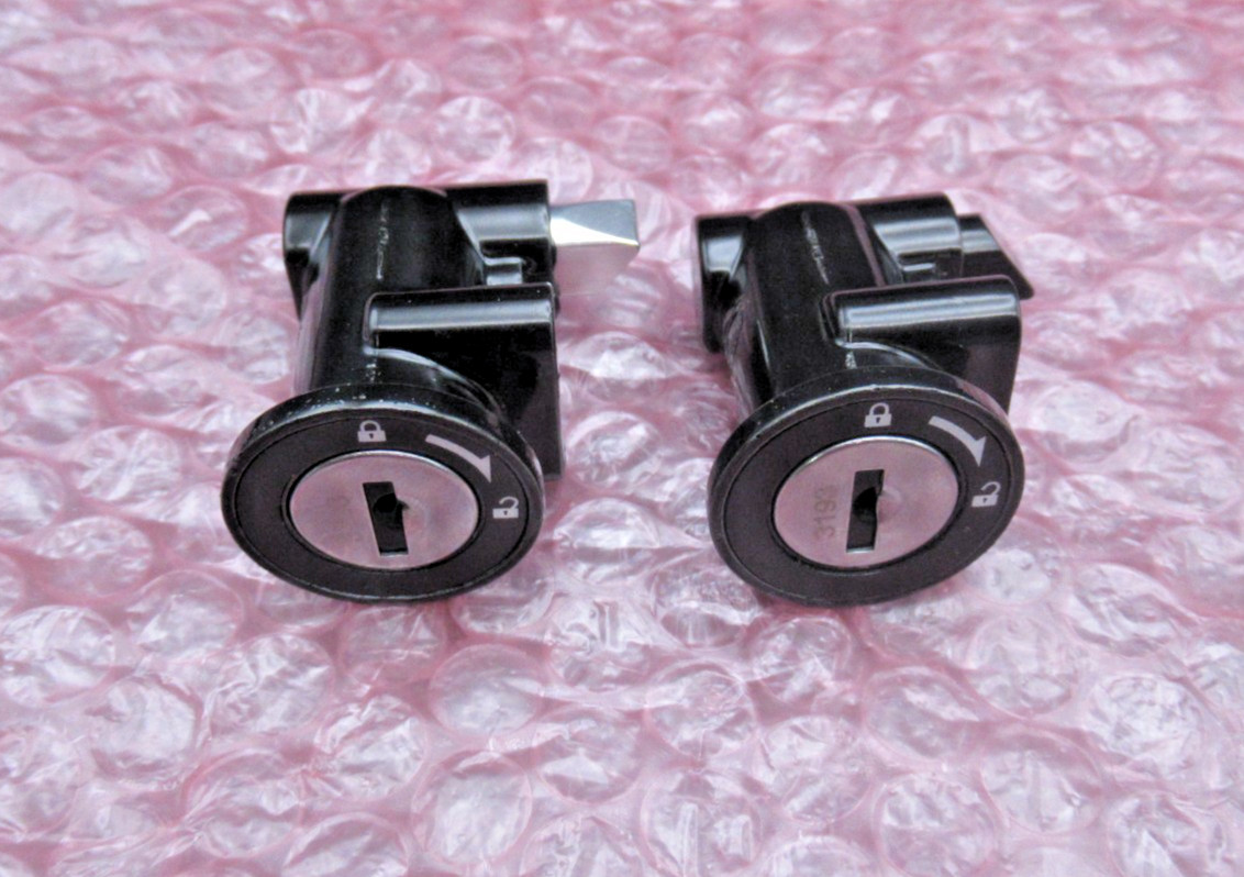 Genuine TKm A-20231213 E-Bike Battery Lock Set W 2 Keys & 2 Locks A-20231208 NEW