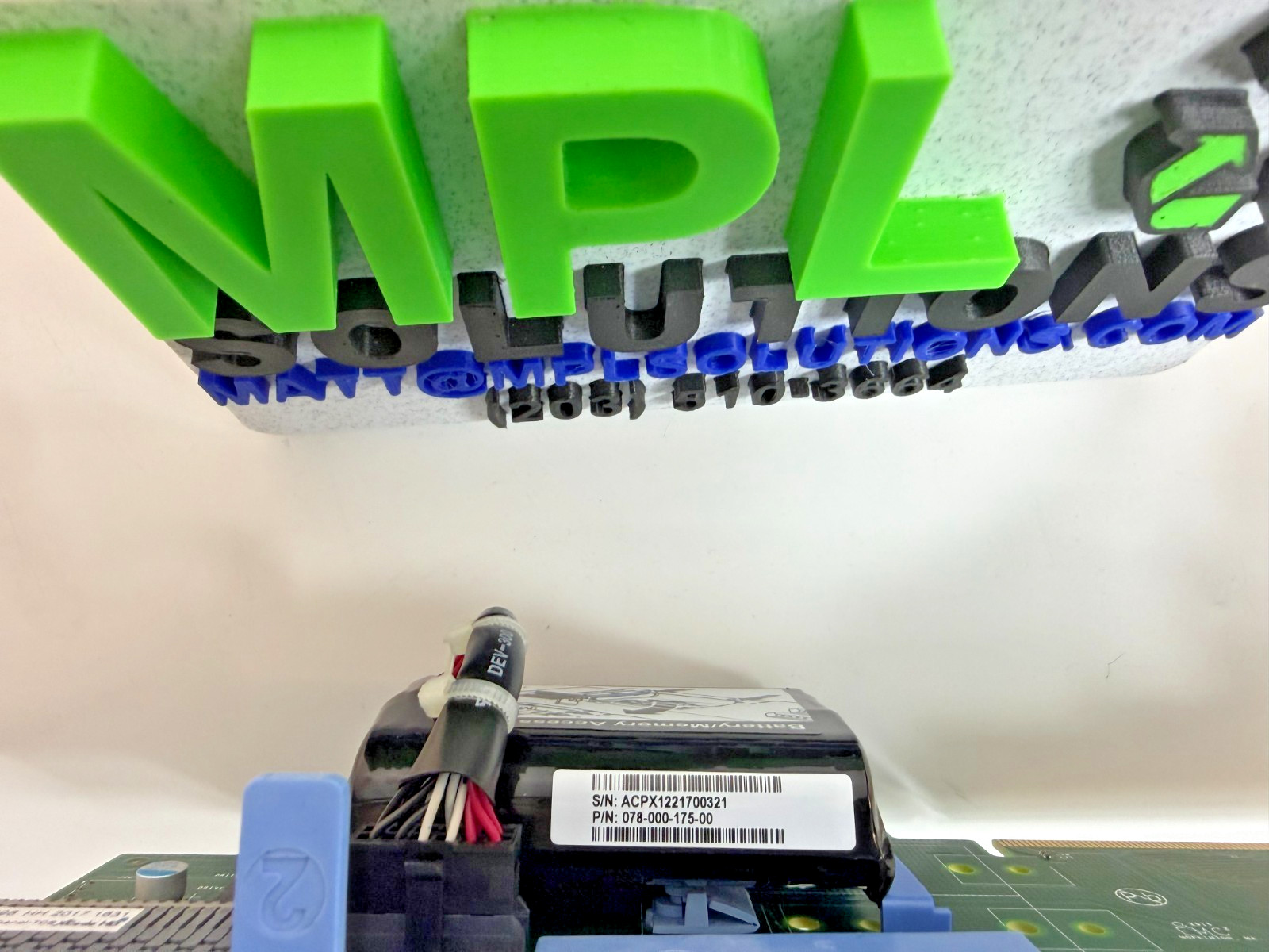 EMC 100-572-072-02 EMC PCB TLA HBA Riser Board H400 H500 H600 WITH BATTERY NICE!