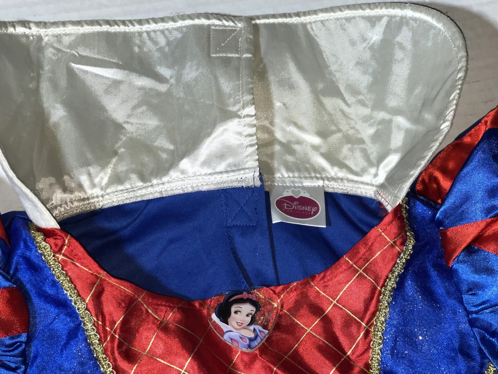 Disney Princess Snow White Halloween Dress-Up Gown Costume Child Girl M 8-10