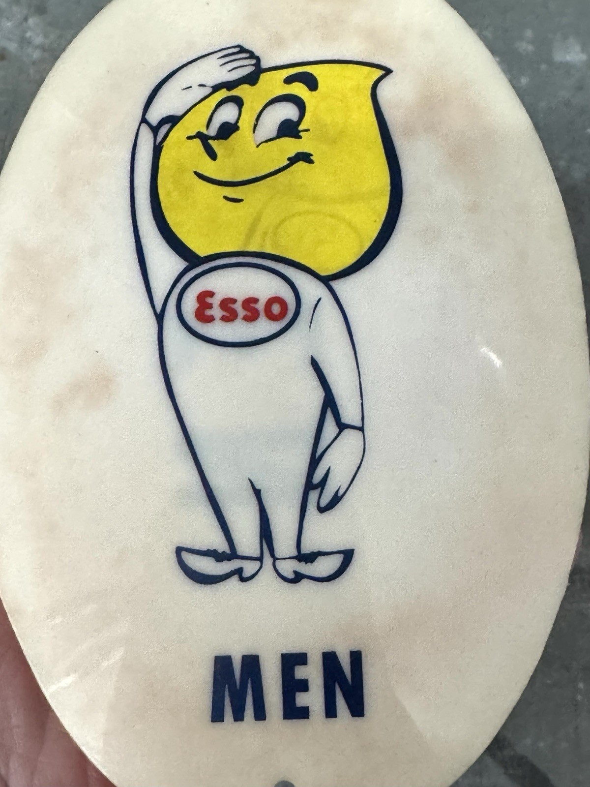 HTF Vintage Plastic Esso Ladies & Men Restroom Key Tags Happy & Mrs. Drop