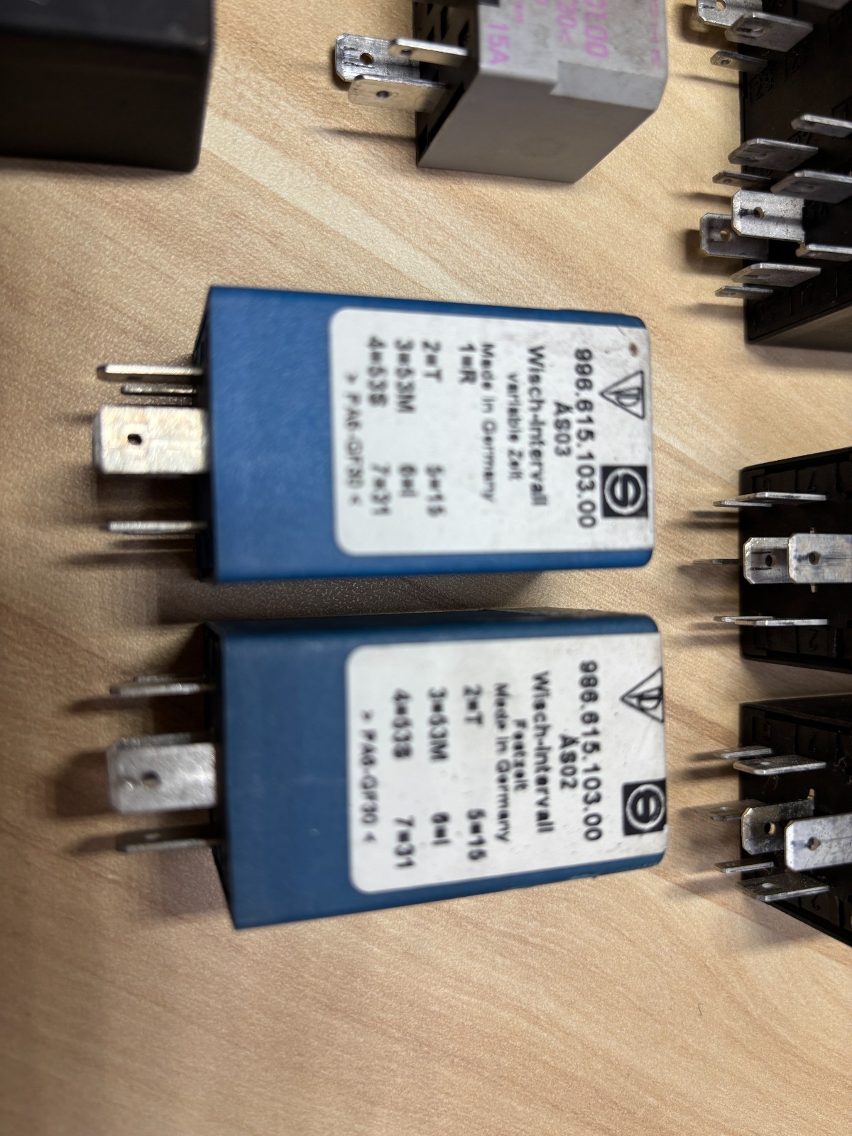 996 911 986 Boxster Miscellaneous Porsche Electrical Relays