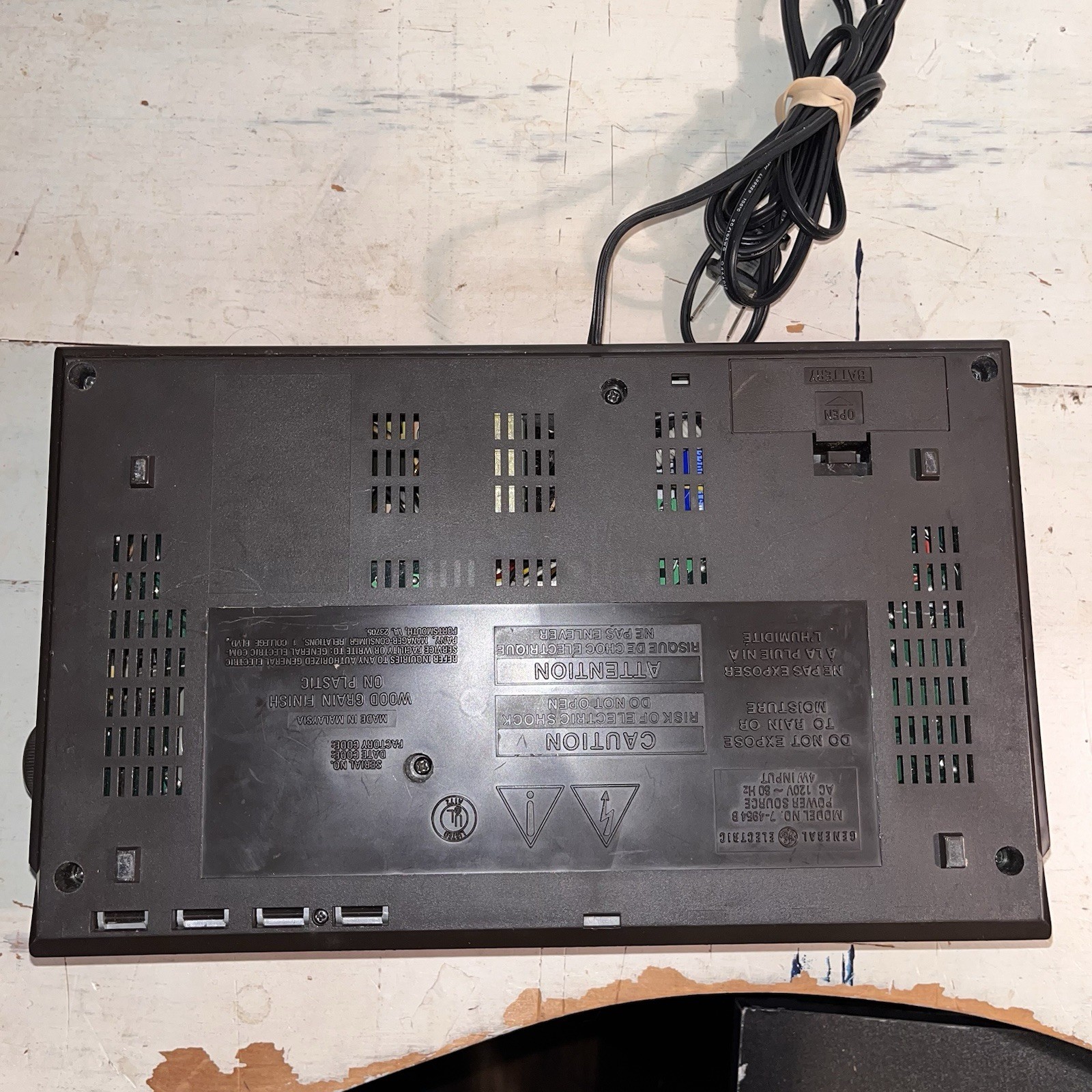 Vintage GE 7-4956B FM/AM Clock Radio Cassette Player Recorder Tested Works Red