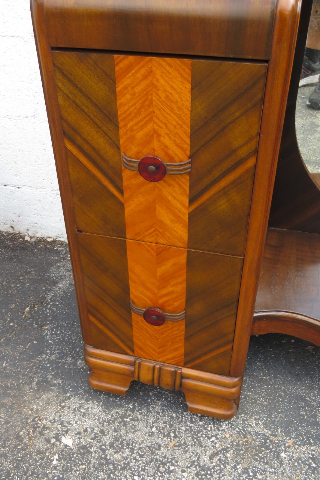 1920s Art Deco Vanity Makeup Table and Stool 5431