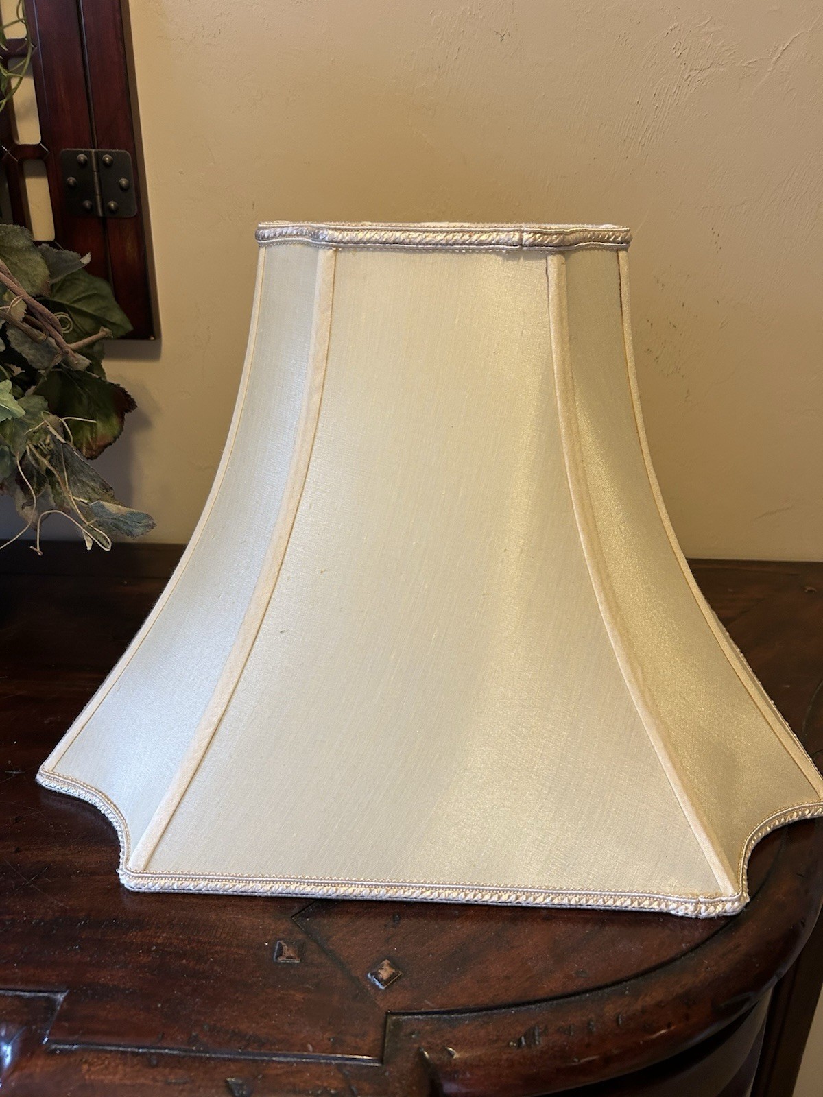 Octagonal Lined Corded Silk Fancy Bell Shape Lamp Shade~17.25" base~11.5" tall