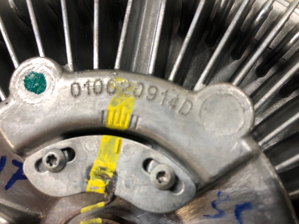 International DT466E Fan Clutch: P/N 2601974C1