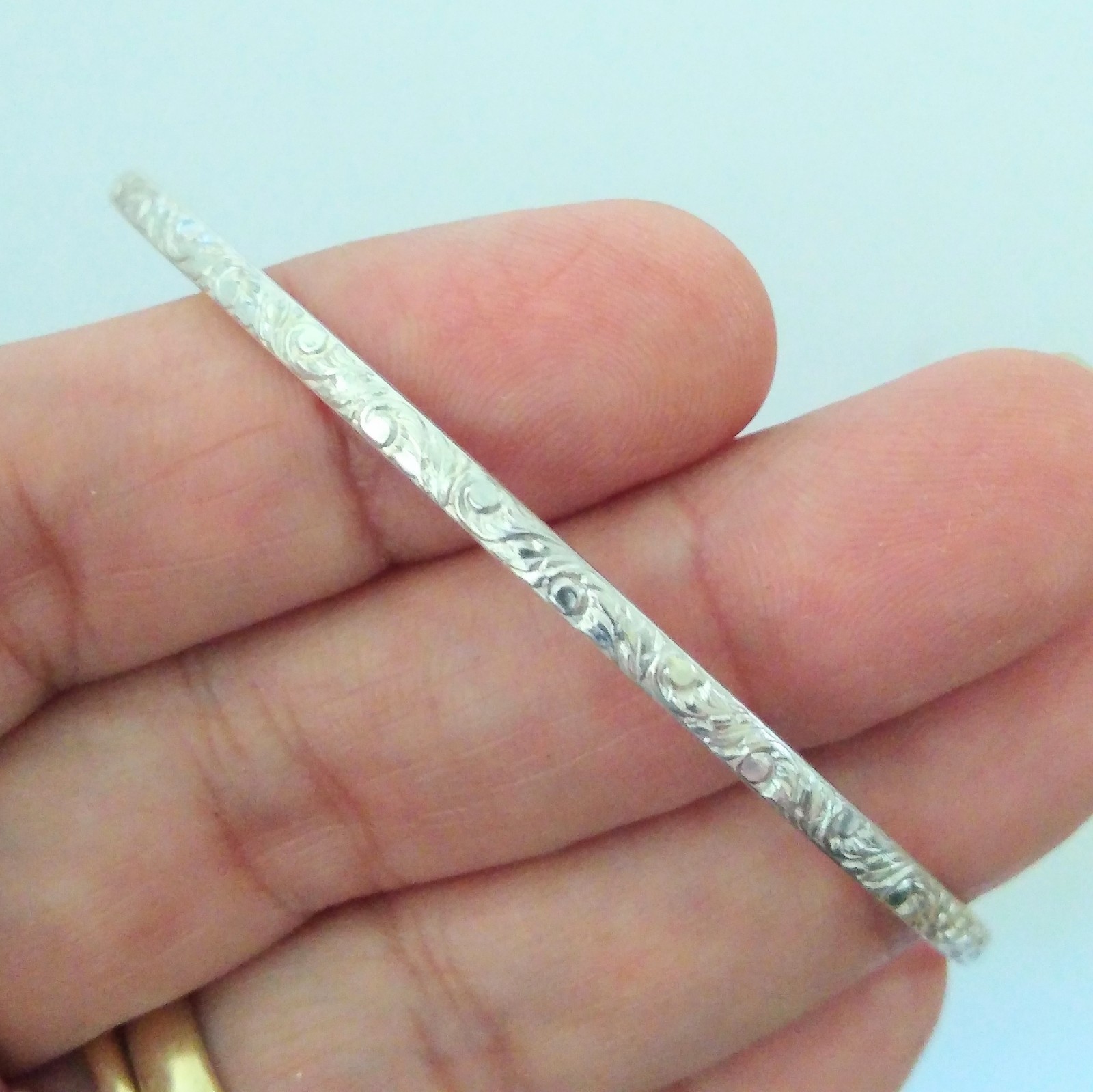 Vintage Sterling Silver 925 FANCY Bangle Bracelet Size 8.25" 3.5mm