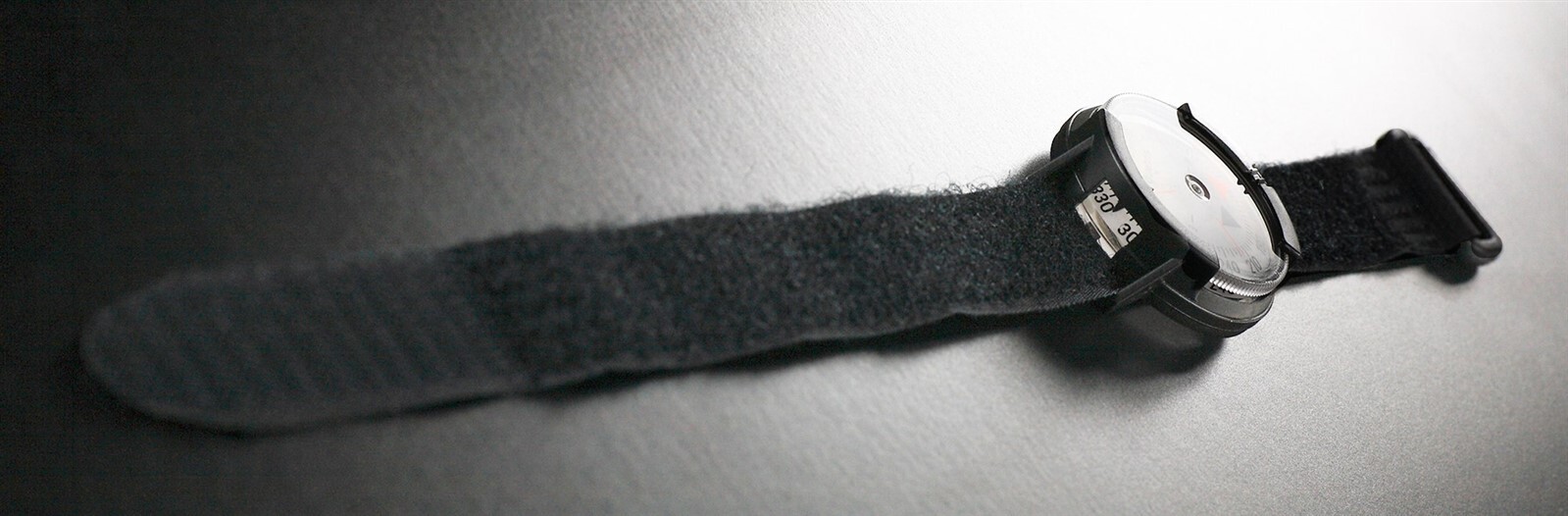 SUUNTO M-9 Wrist Compass Liquid-Filled with Jewel Bearing & Side Reading Window