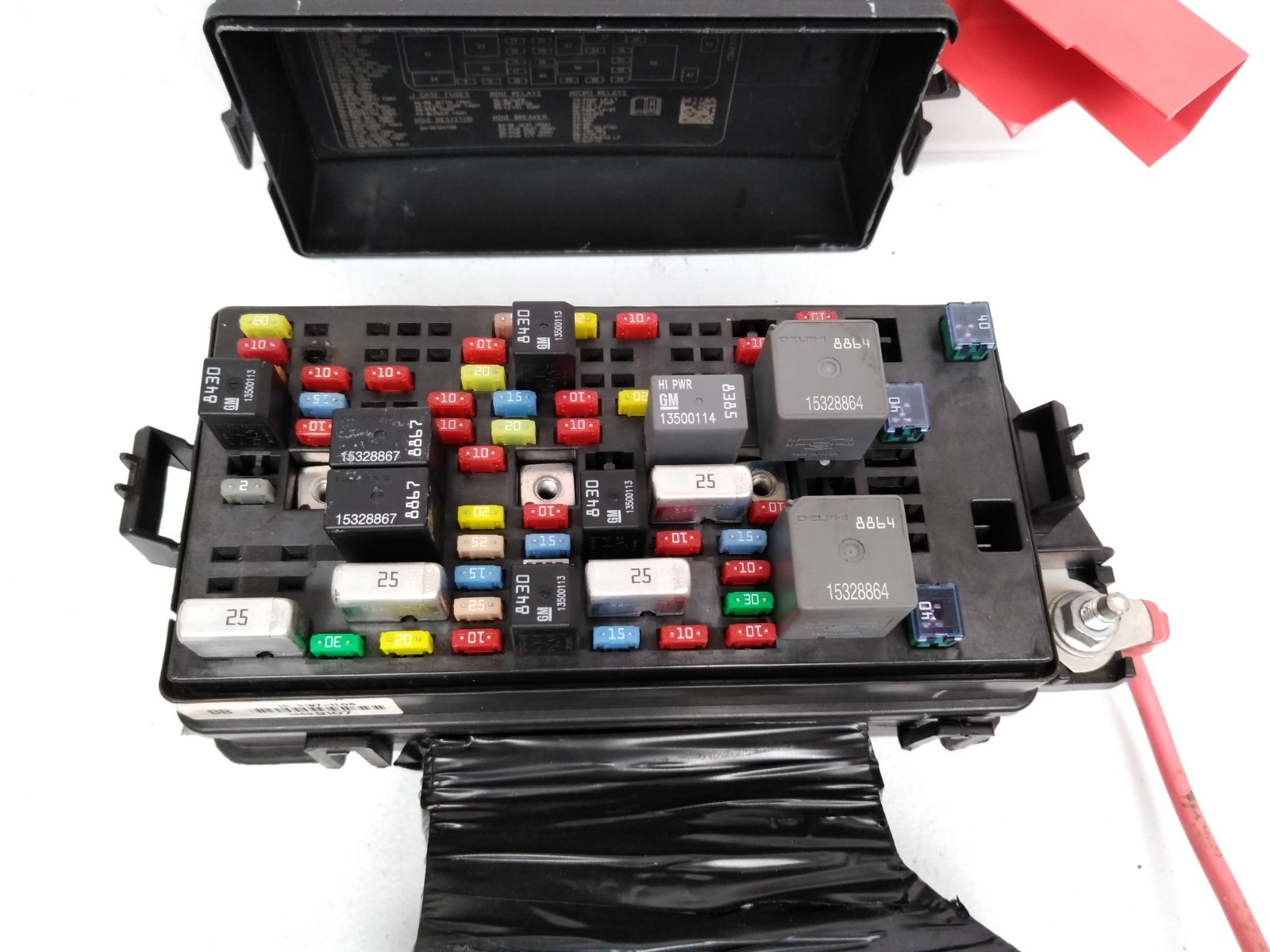 Burnt 13599107 Buick 2008 2011 Lucerne 2009 2010 Cadillac DTS Rear Fuse Box *I27