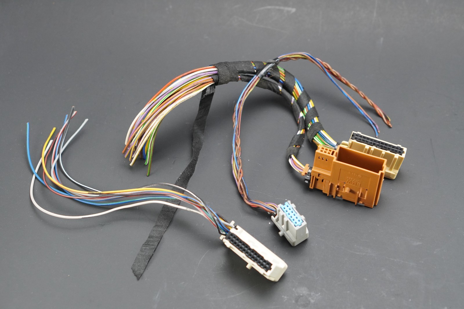 90-95 BMW E34 5 Series 525i Instrument Cluster Wire Harness Pigtail Connector