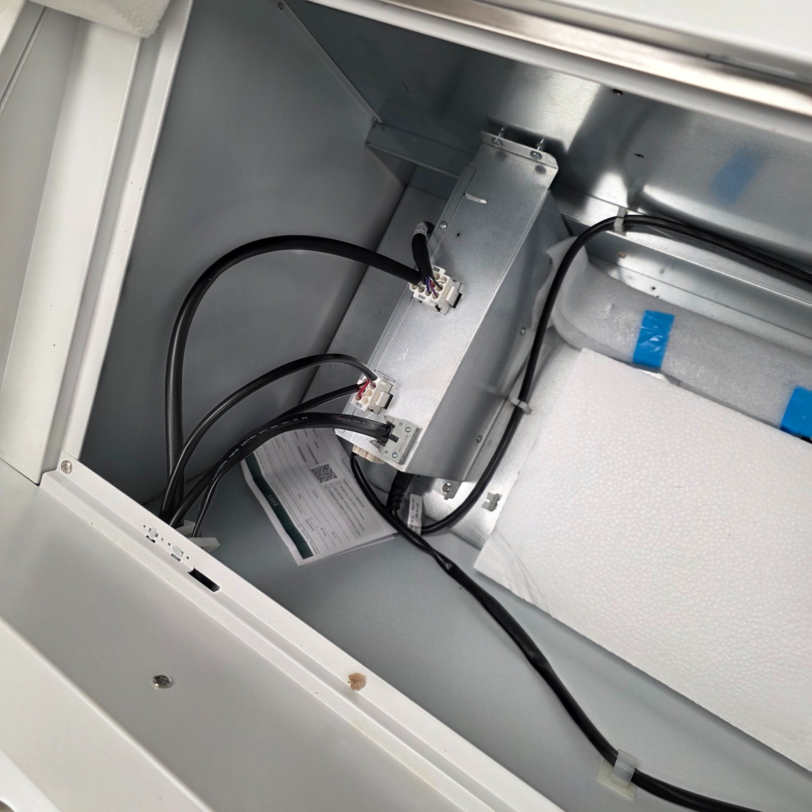 CAFÉ 36" Commercial Hood | Matte White | CVW93644PWM