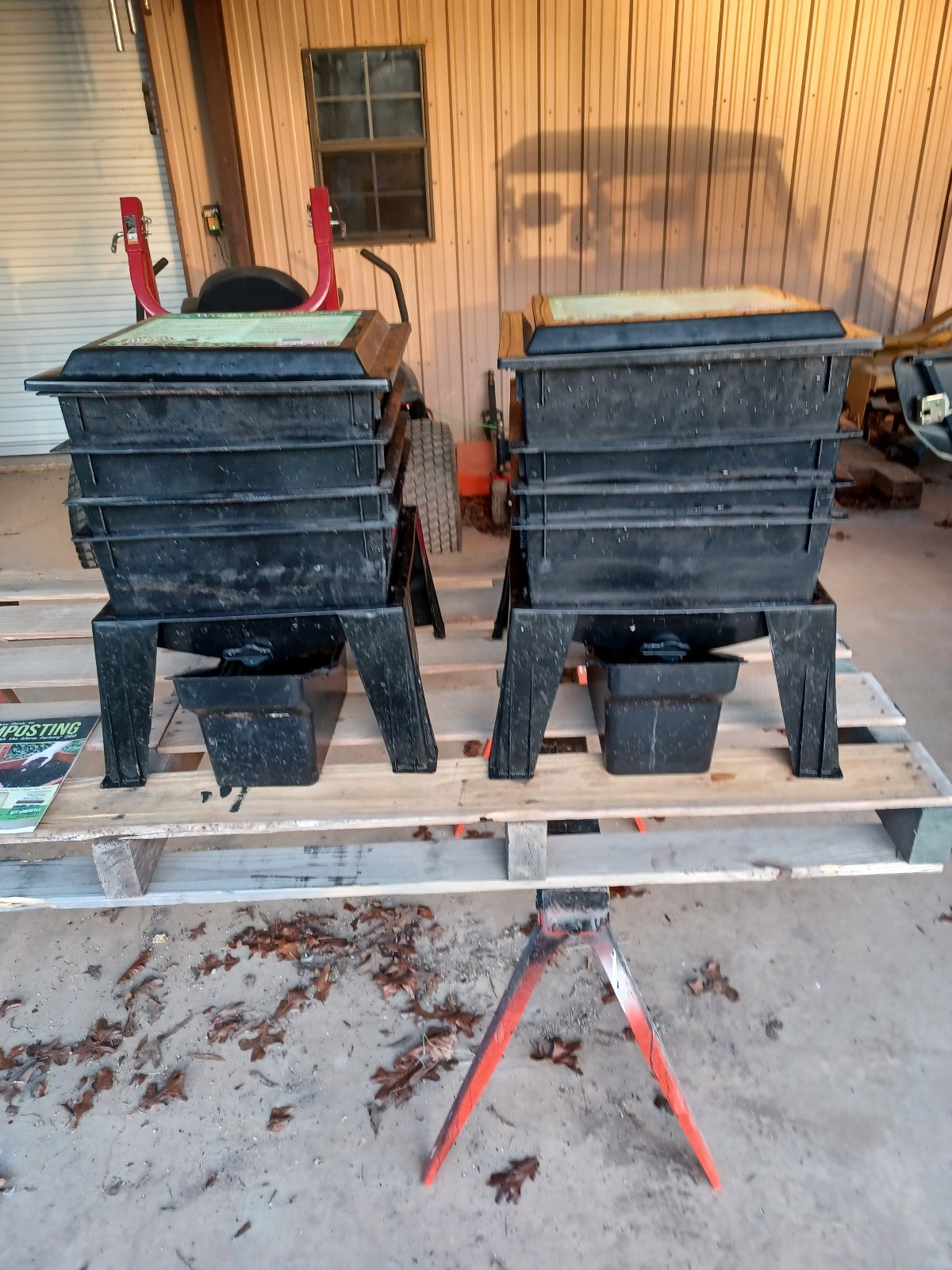 !!!! WORM FACTORY 360 UPWARD COMPOSTERS 2 OF THEM !!!!!