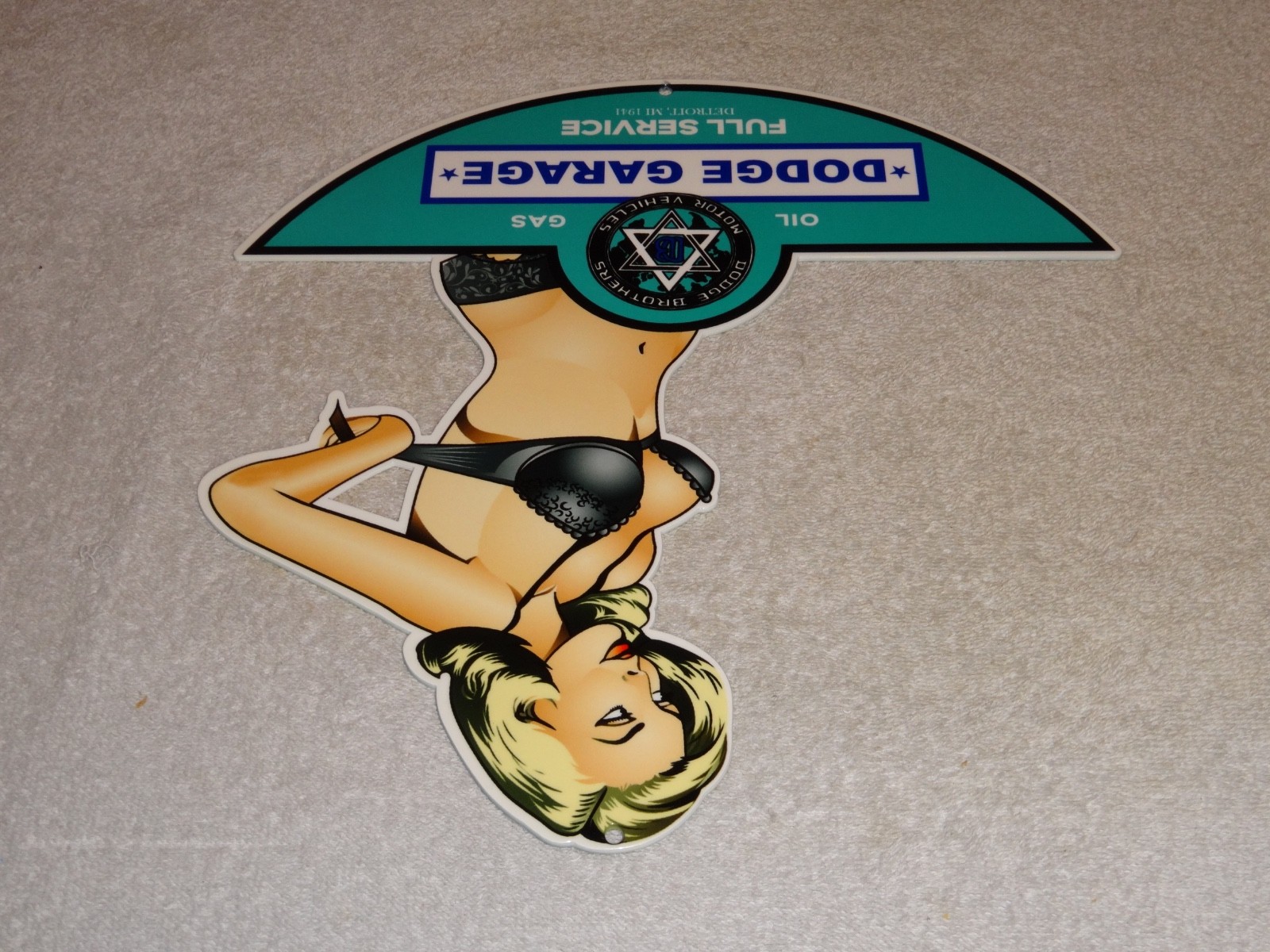 VINTAGE DODGE BROTHERS MOTOR VEHICLE SERVICE GARAGE 👩 WOMAN METAL GASOLINE SIGN