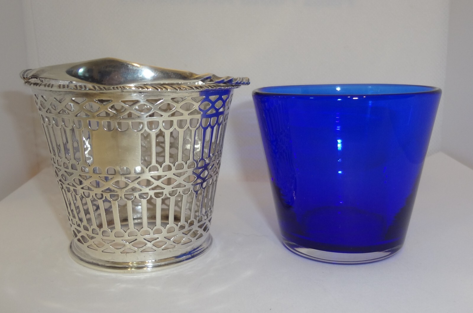 George III 1773 London PHILIP FREEMAN Sterling Silver & Glass Salt Cellar Basket