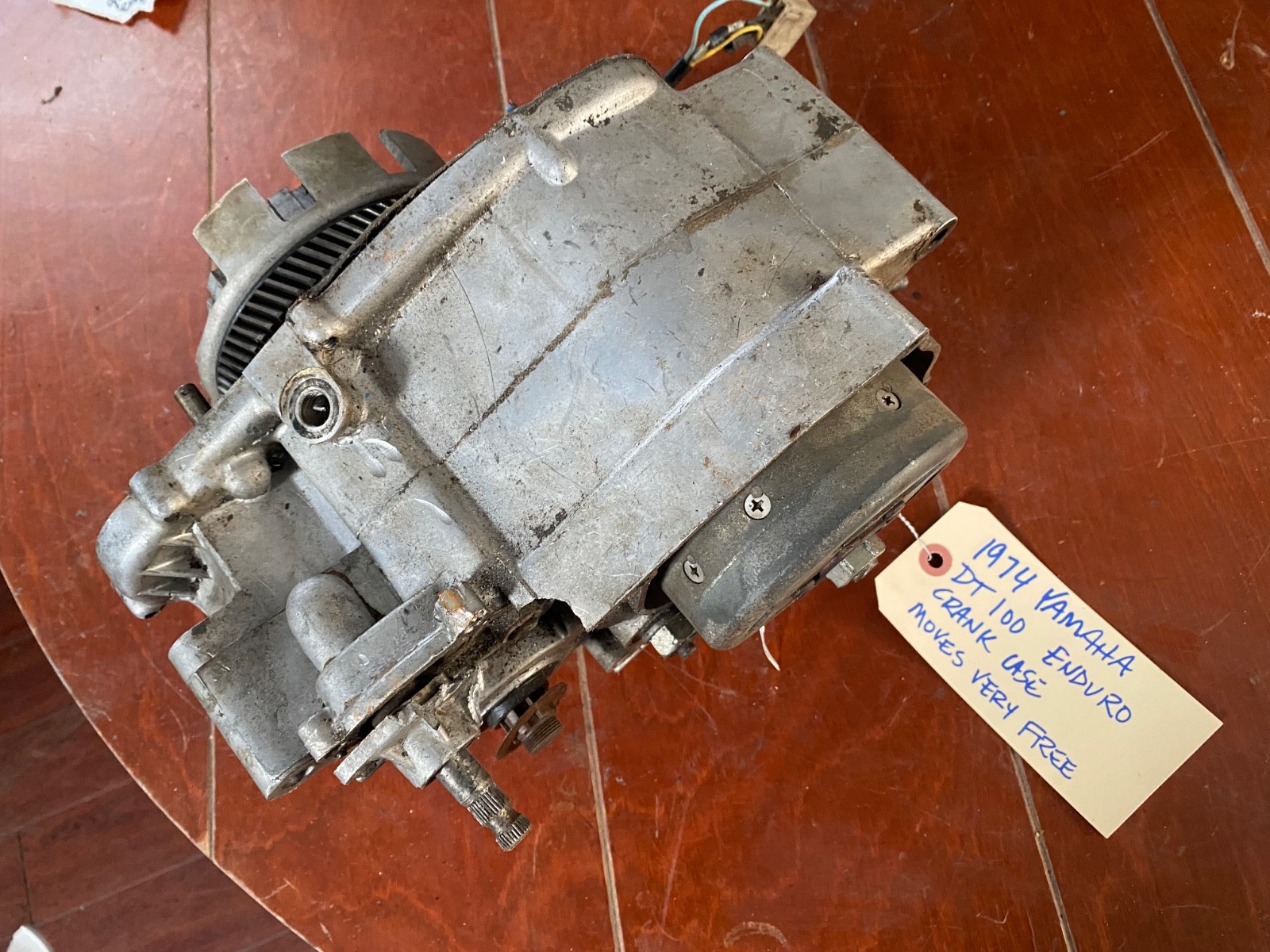 1974 Yamaha DT100 (437 VIN) Engine Bottom End Crank Case Transmission Crankshaft