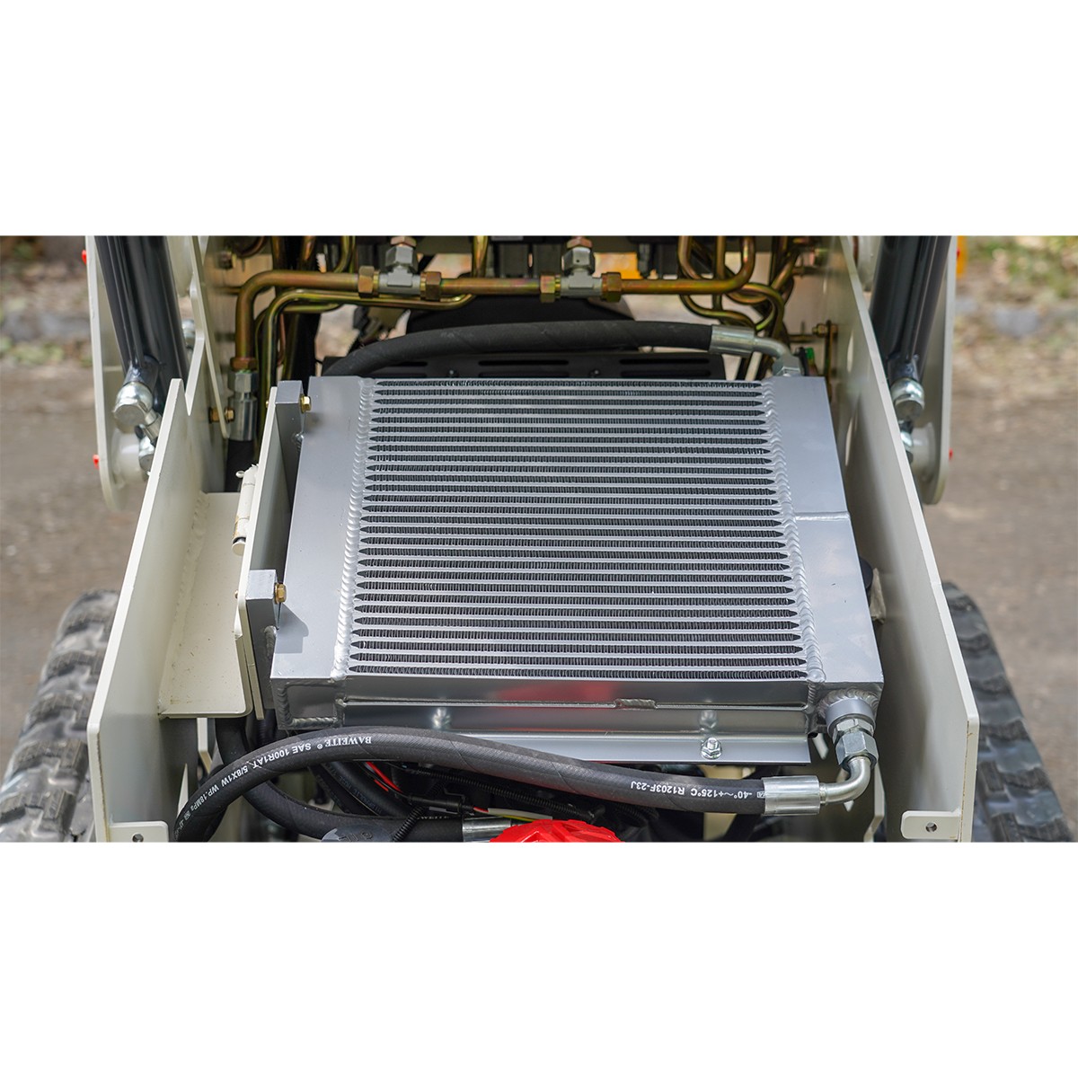 2025 EPA 1.5 Ton Crawler Mini Skid Steer Loader 23HP New