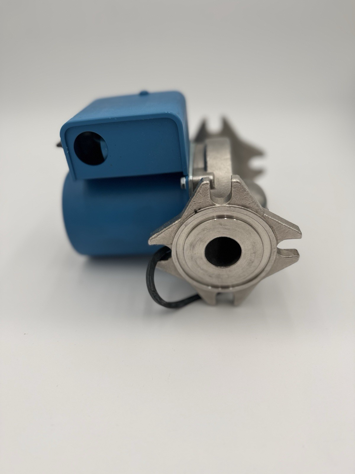 AquaMotion AMR-S3F1 Circulator Pump with Three Speed - Stainless Steel