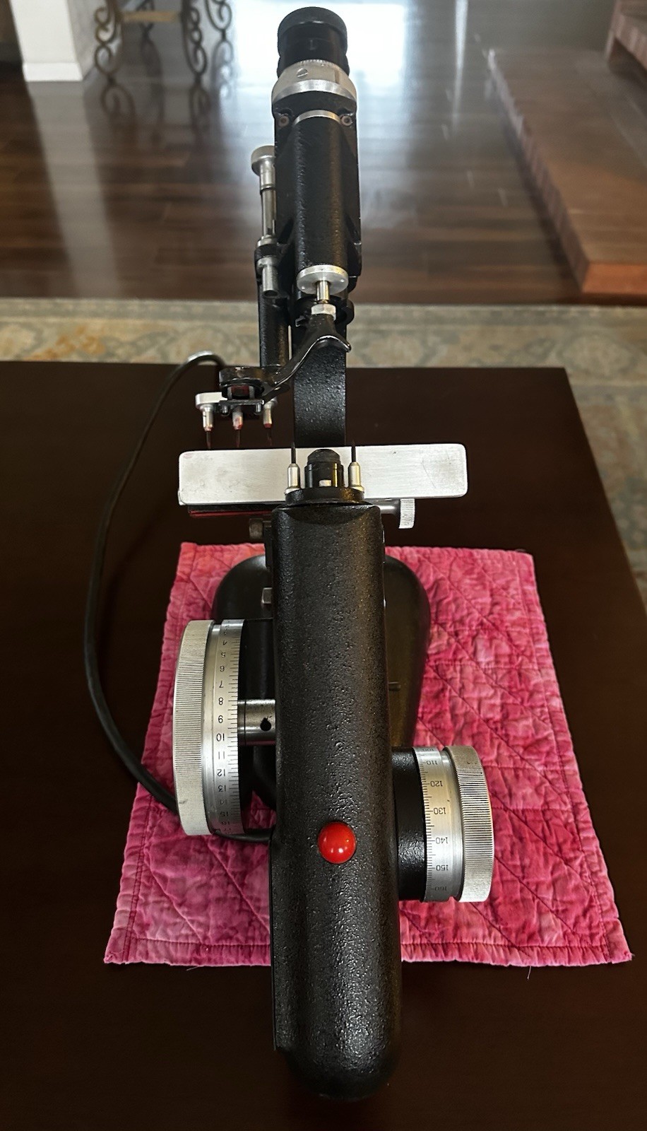 Bausch & Lomb Manual Lensmeter for Ophthalmology Optical Measurement Device