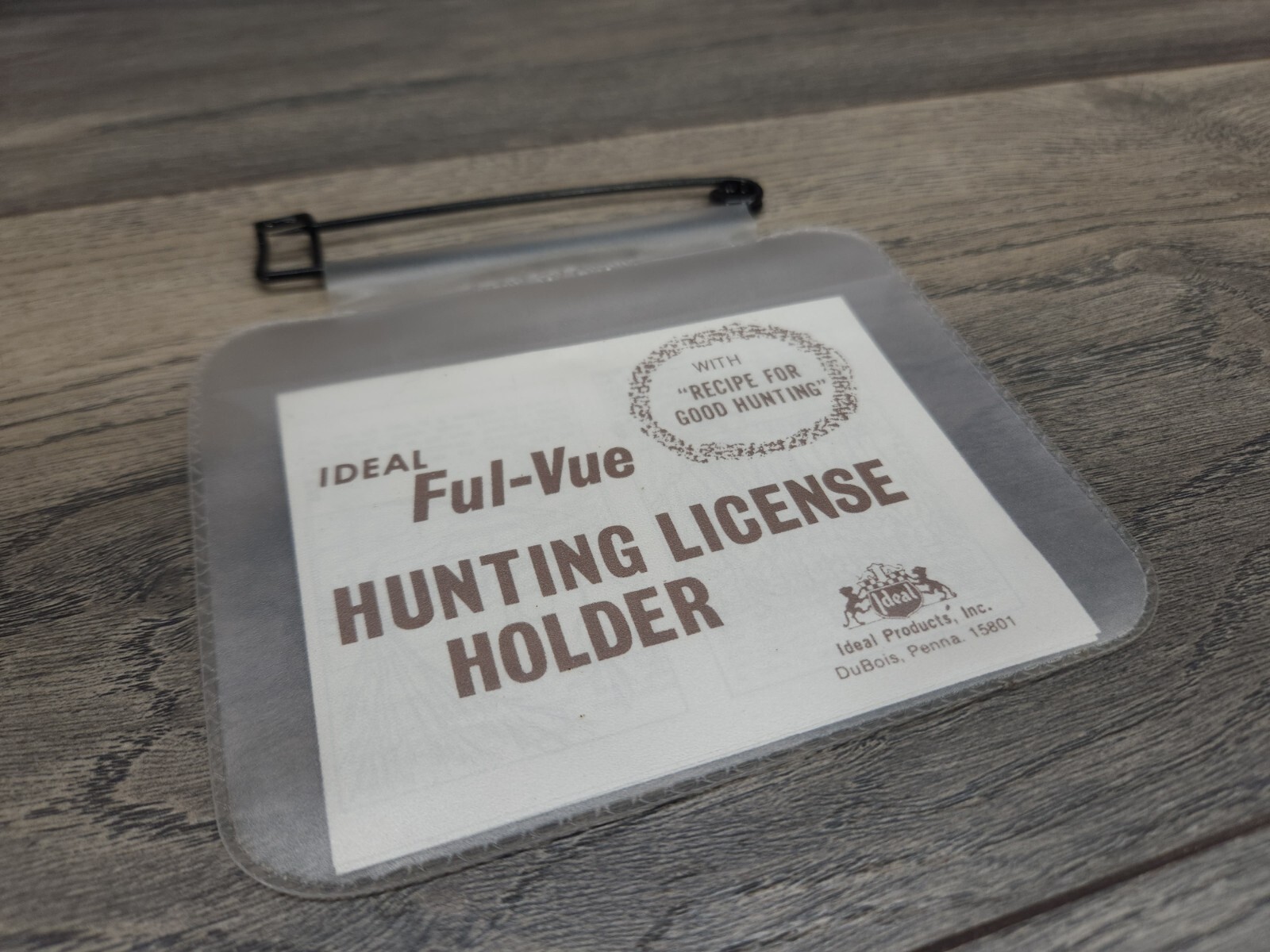Vintage Ideal Products DuBois Ful Vue Hunting License Holder Clear With Pin