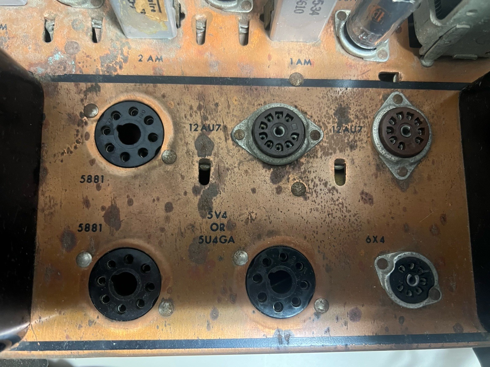 HARMAN KARDON D-1100 Tube Receiver For Parts Or Repair