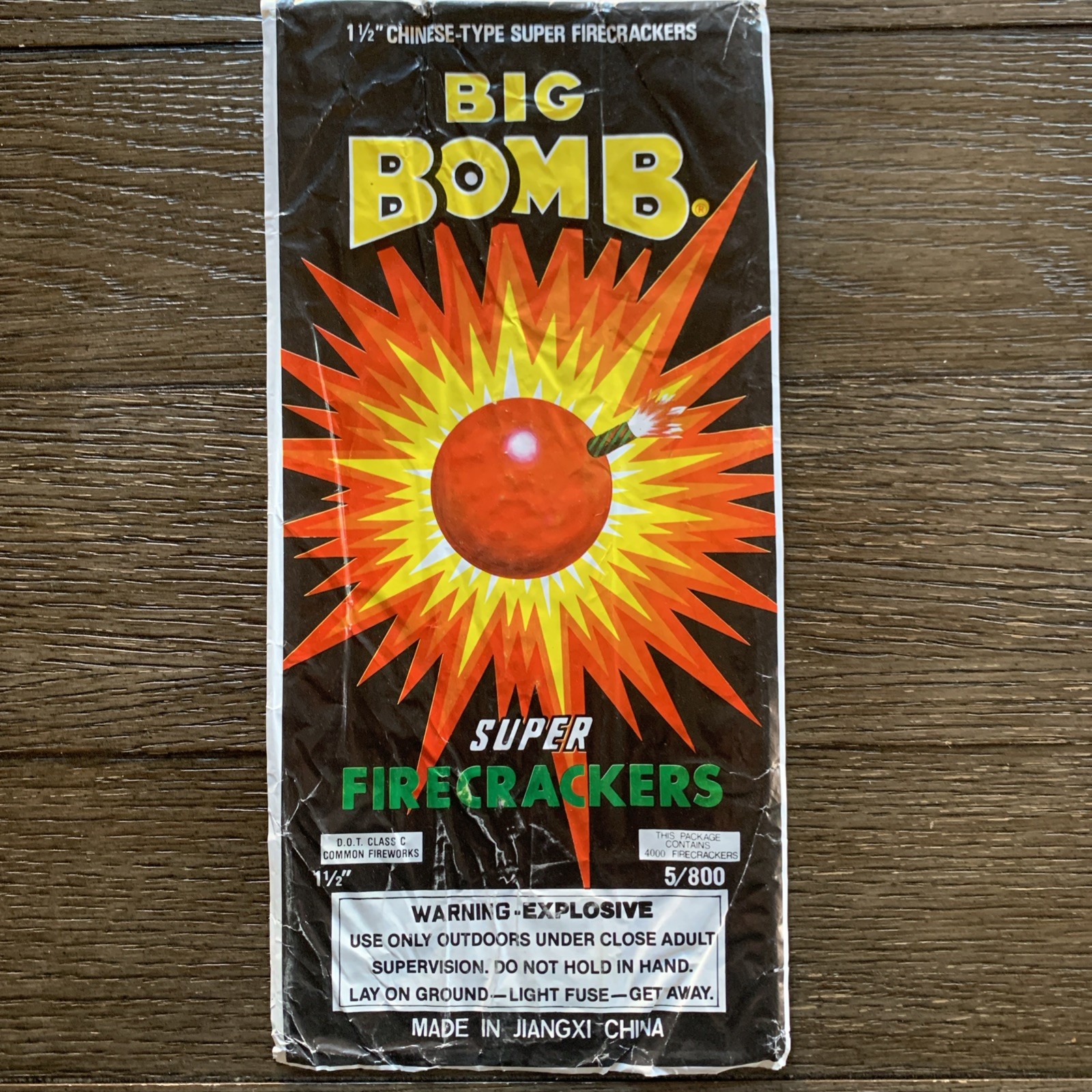 VINTAGE BIG BOMB BRAND FIRECRACKER BRICK LABEL