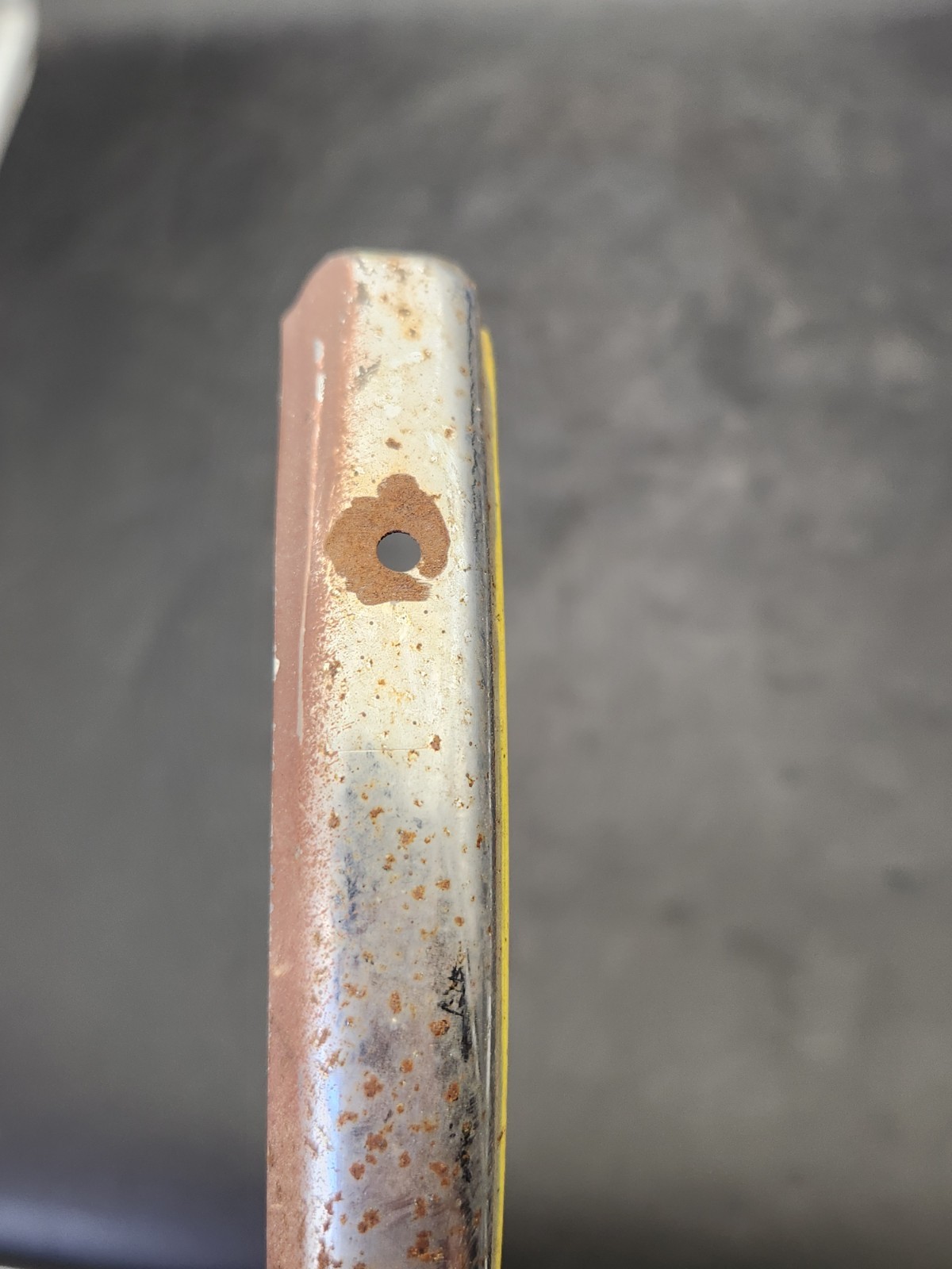 Schwinn Yellow Fastback Stingray Original Paint Chain Guard 5 speed Vintage