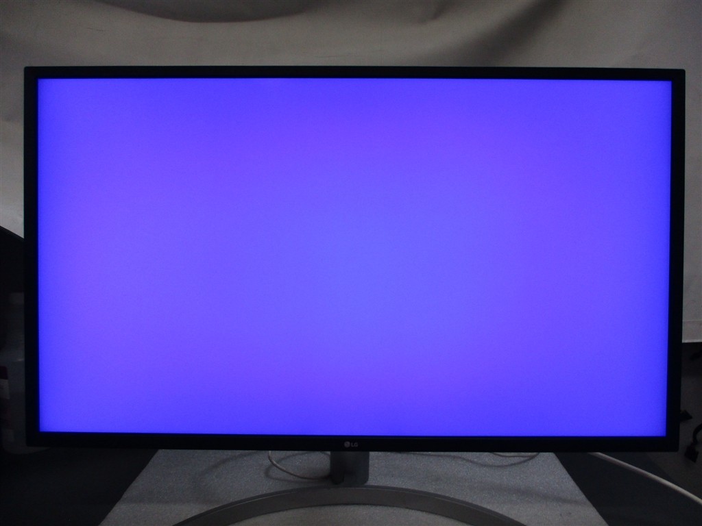 LG 32BL75U-W 32" 4K UHD VA LCD Monitor HDMI, DP, USB-C