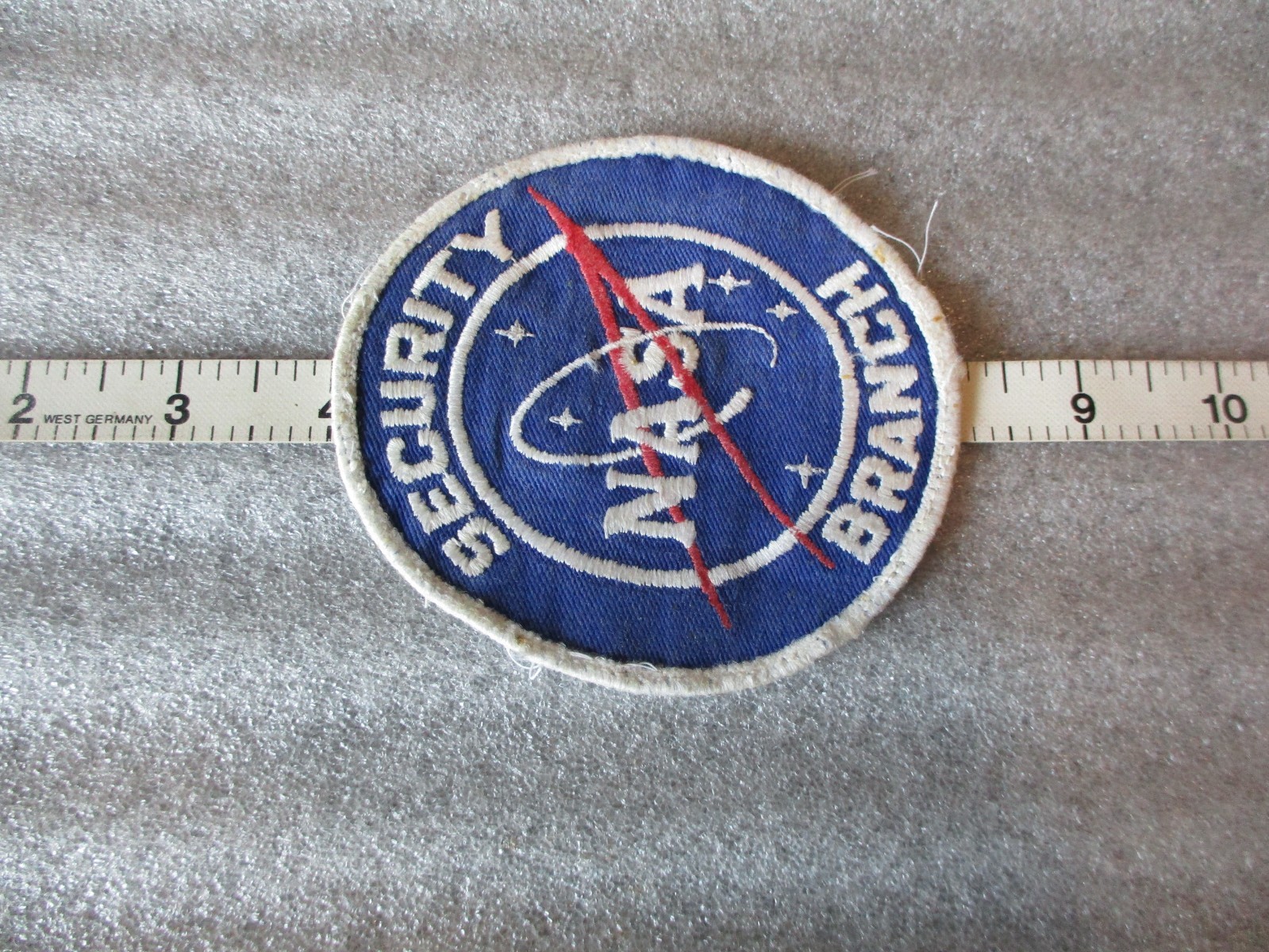 1965 NASA SECURITY BRANCH VECTOR MEATBALL + HAYES AEROSPACE SECURITY PATCHES