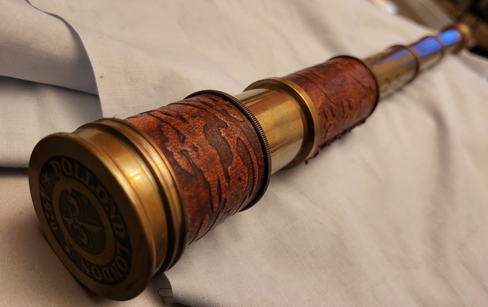 Vintage Telescope Antique Astronomy Space Stars Old Gold Lustre Wooden Box Retro