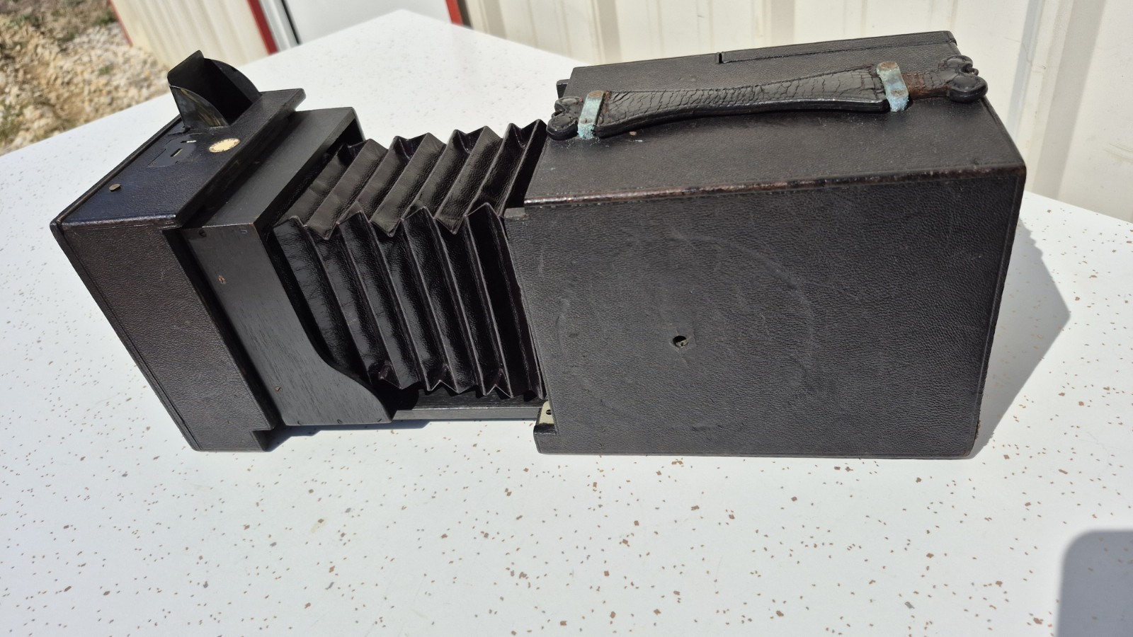 Newman & Guardia Universal Pattern B Box camera Richard Keene Derbyshire