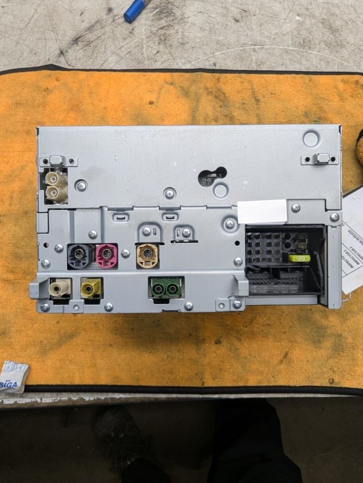 Audio Equipment Radio 156 Type GLA250 Radio Fits 15 MERCEDES GLA-CLASS 807438