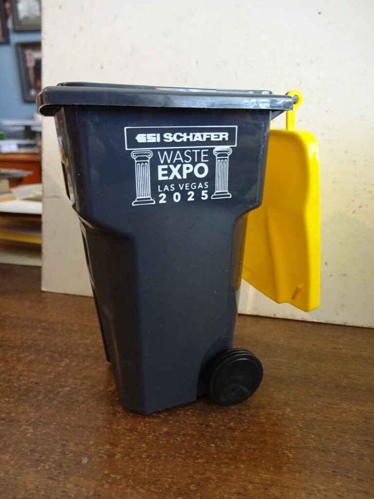 2025 LAS VEGAS WASTE EXPO GARBAGE TRUCK BIN PLUS FREE SHIPPING!
