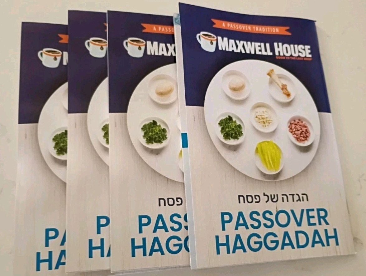 Lot Of 4  Passover Haggadah Maxwell House 2026 Edition - New