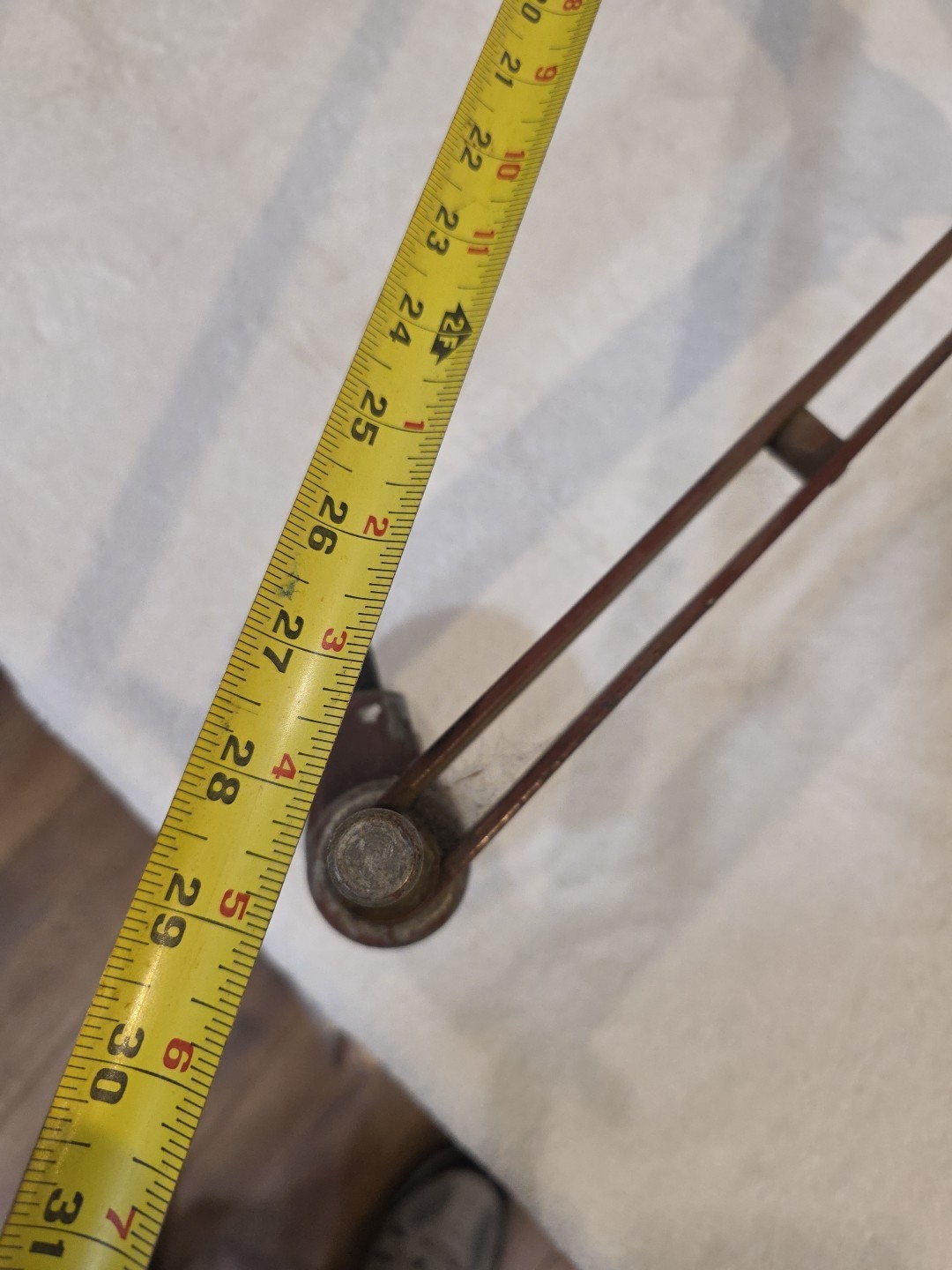 Mole-Richardson Heavy Duty Junior Size Low Stand 22-32" High W/Light Pin