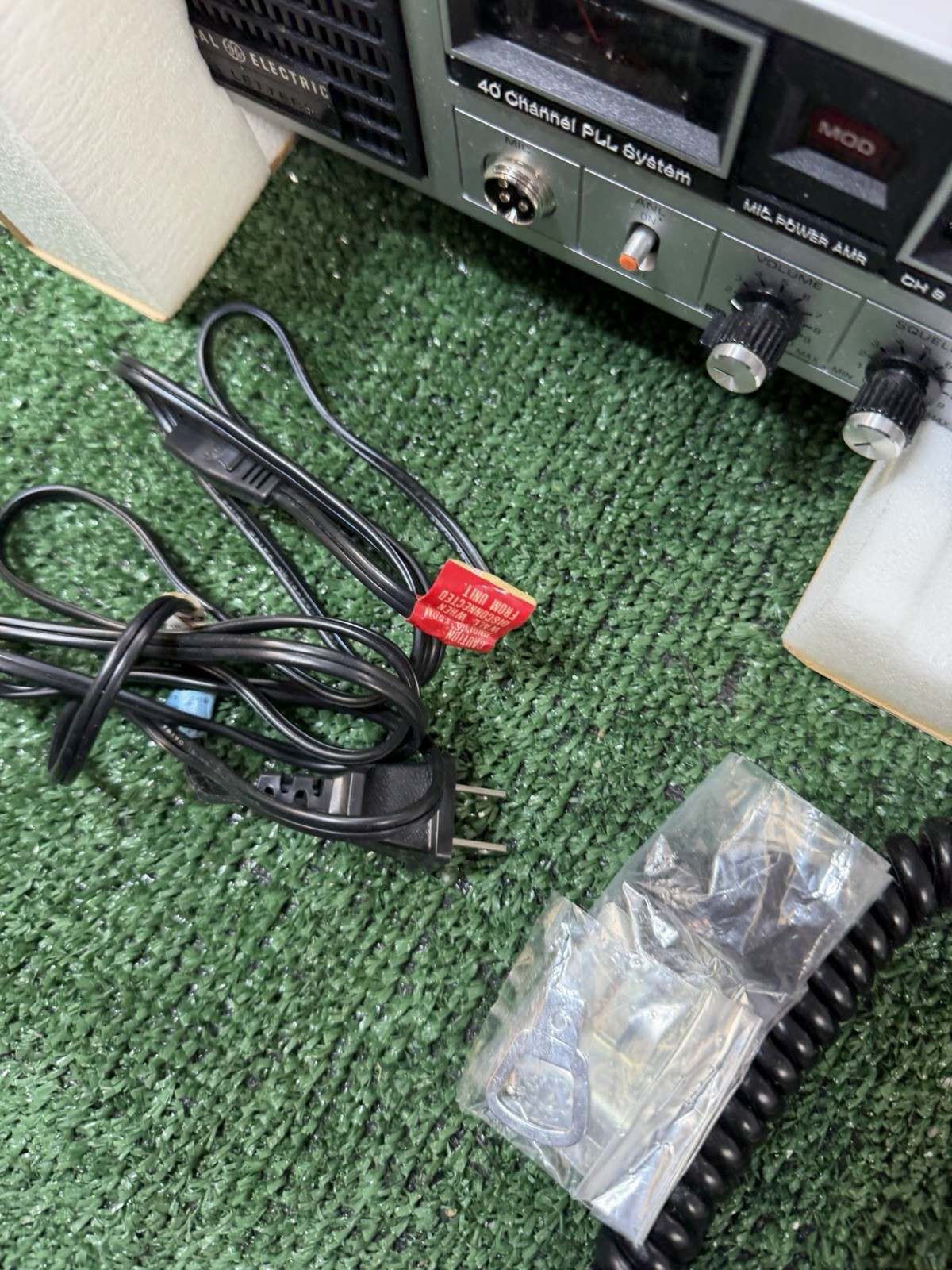 Vintage GE General Electric 3-5869a CB Radio 40 Channel PLL System NEAR MINT