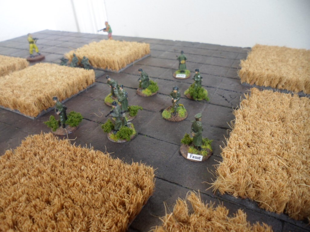 Fields 15mm 20mm 25mm 28mm (12) 1/72 Small Set Wargame Terrain
