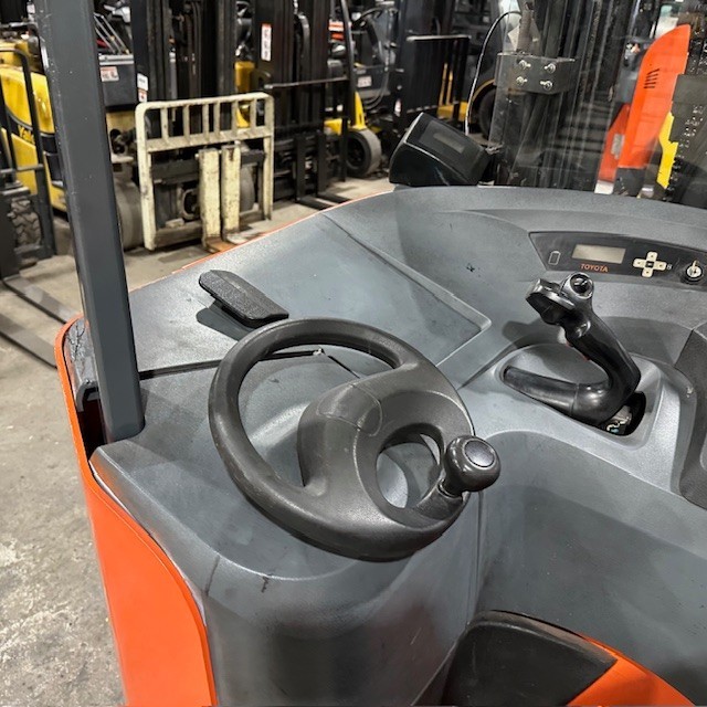 2019 Toyota 9BRU23 4500lb Used Reach Forklift Triple Mast Sideshift 4564 Hours