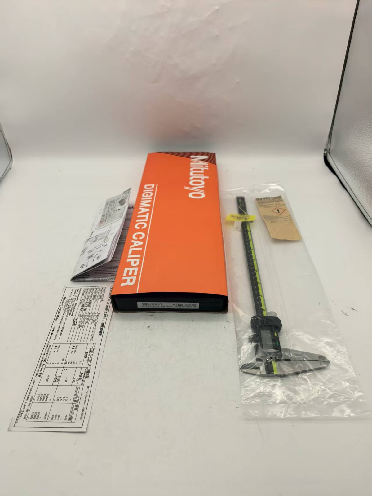 1Pcs Mitutoyo 500-193-30 300mm/12" Absolute Digital Digimatic Vernier Caliper US