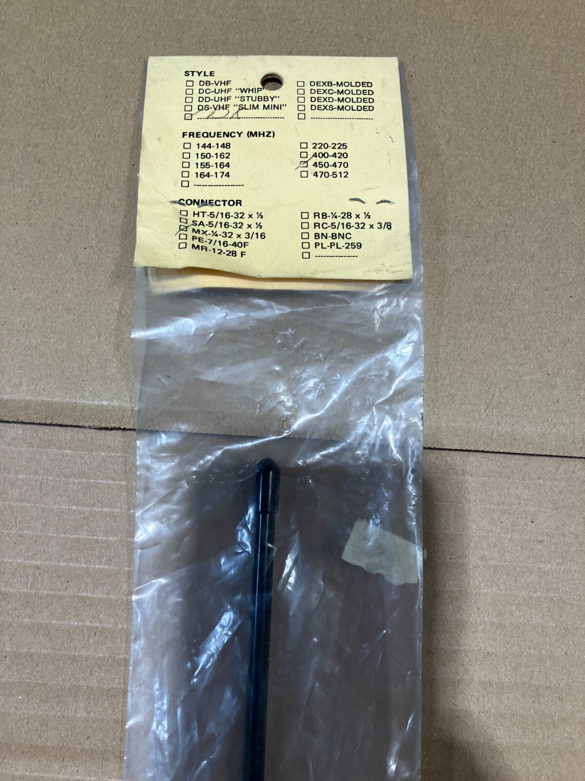 Antenex Rubber Duck 450-470 Mhz 6-5/8" Antenna