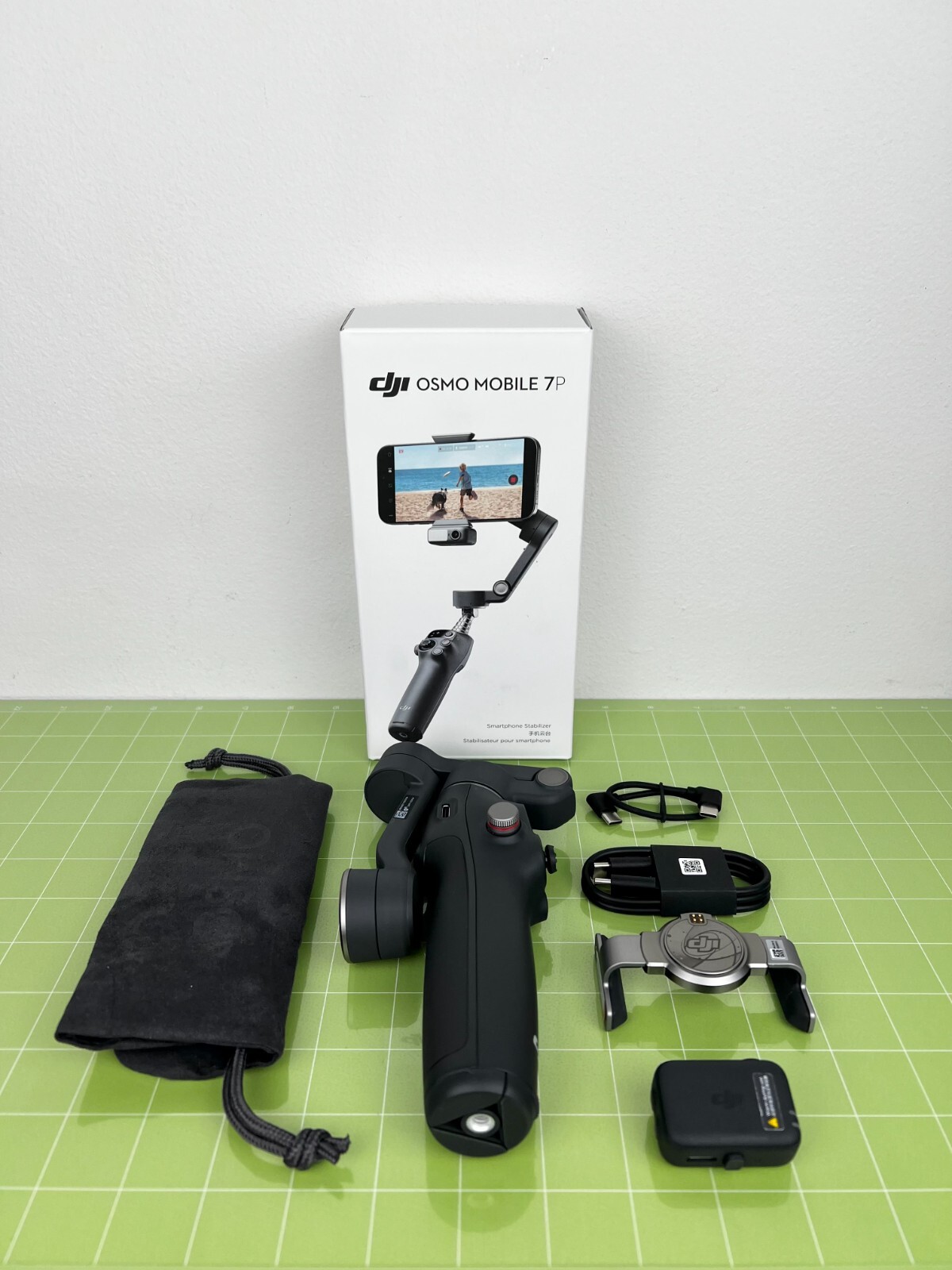 DJI Osmo Mobile 7P Smartphone 3-Axis Gimbal Stabilizer - Unactivated