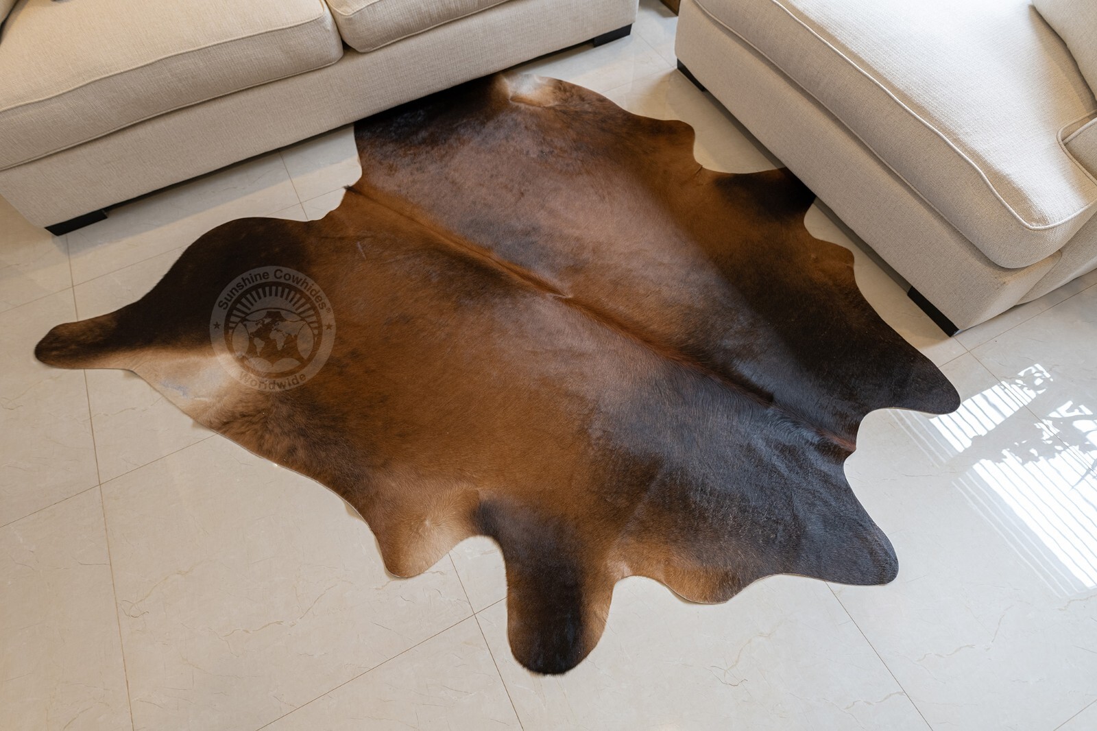 Real Cowhide Rug Mahogany Honey - Size 6 X 7-8'