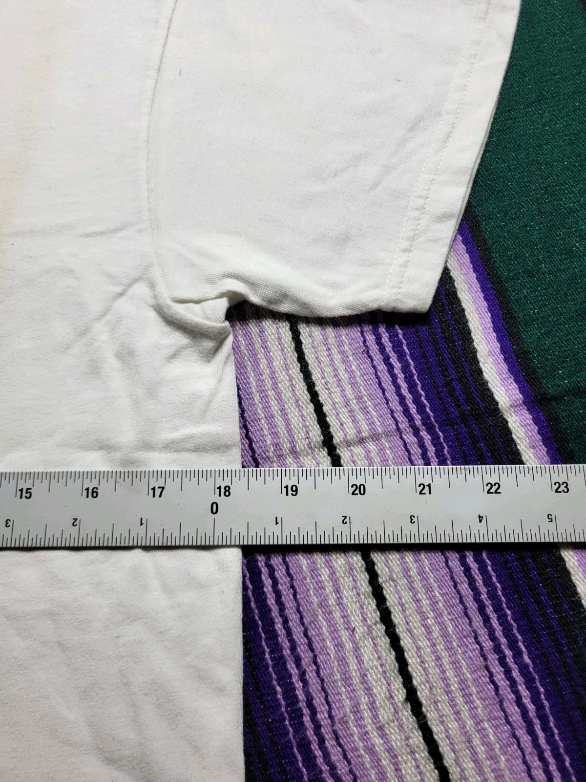 Vintage Pokemon 1999 Nintendo T-Shirt Youth Large