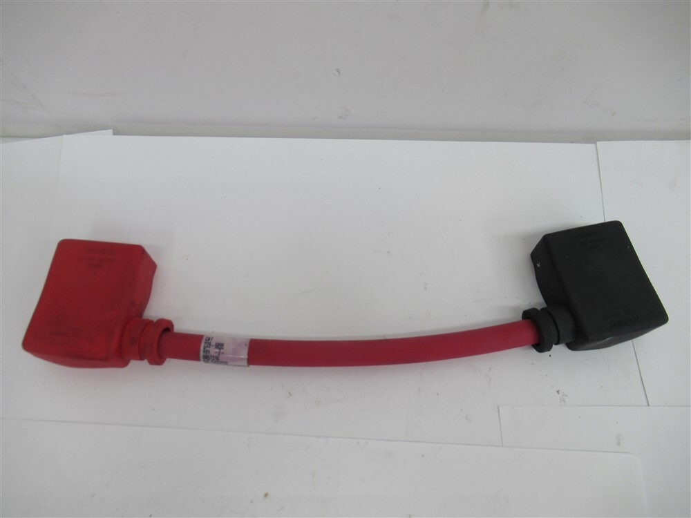 Caterpillar 239-6895, 304mm Long Battery Cable, 2/0 Cable, SAE Post Clamps