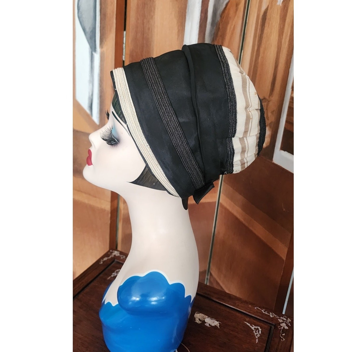 Vintage 20s Cloche Hat Black Beige Silk Tall Toque