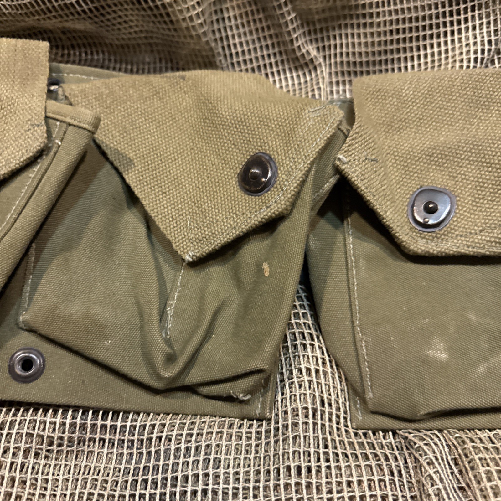 Vintage WWII OD green M-1937 BAR belt !!!