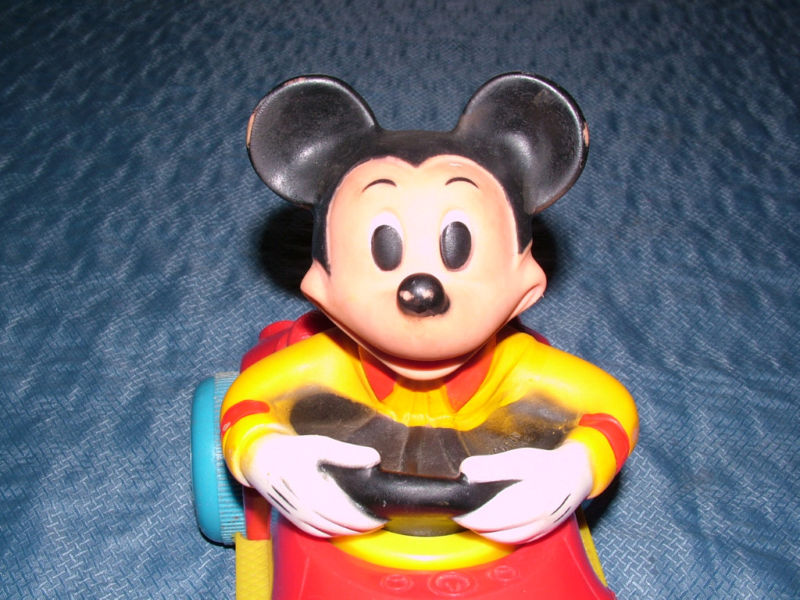 VNTGE KOHNER 1973 WALT DISNEY MICKEY MOUSE CAR PULL TOY