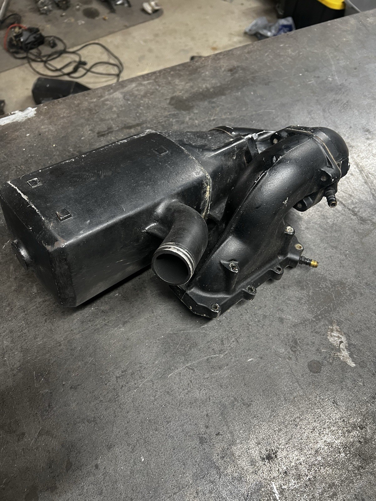 1990 Kawasaki Jet Ski 550 SX JS550 MUFFLER EXHAUST PIPE SILENCER BREAD BOX